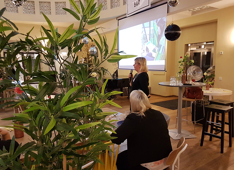 Sales Director Pia Hakola puhuu GDPR:stä